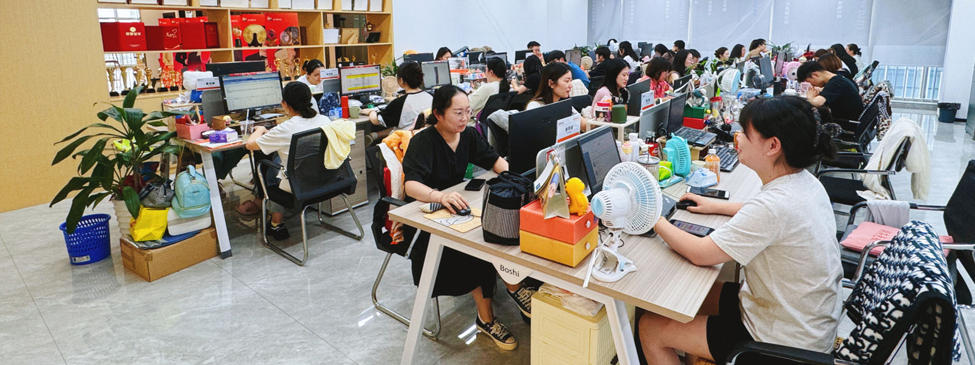 通过实战案例教学，提高团队协作与执行能力